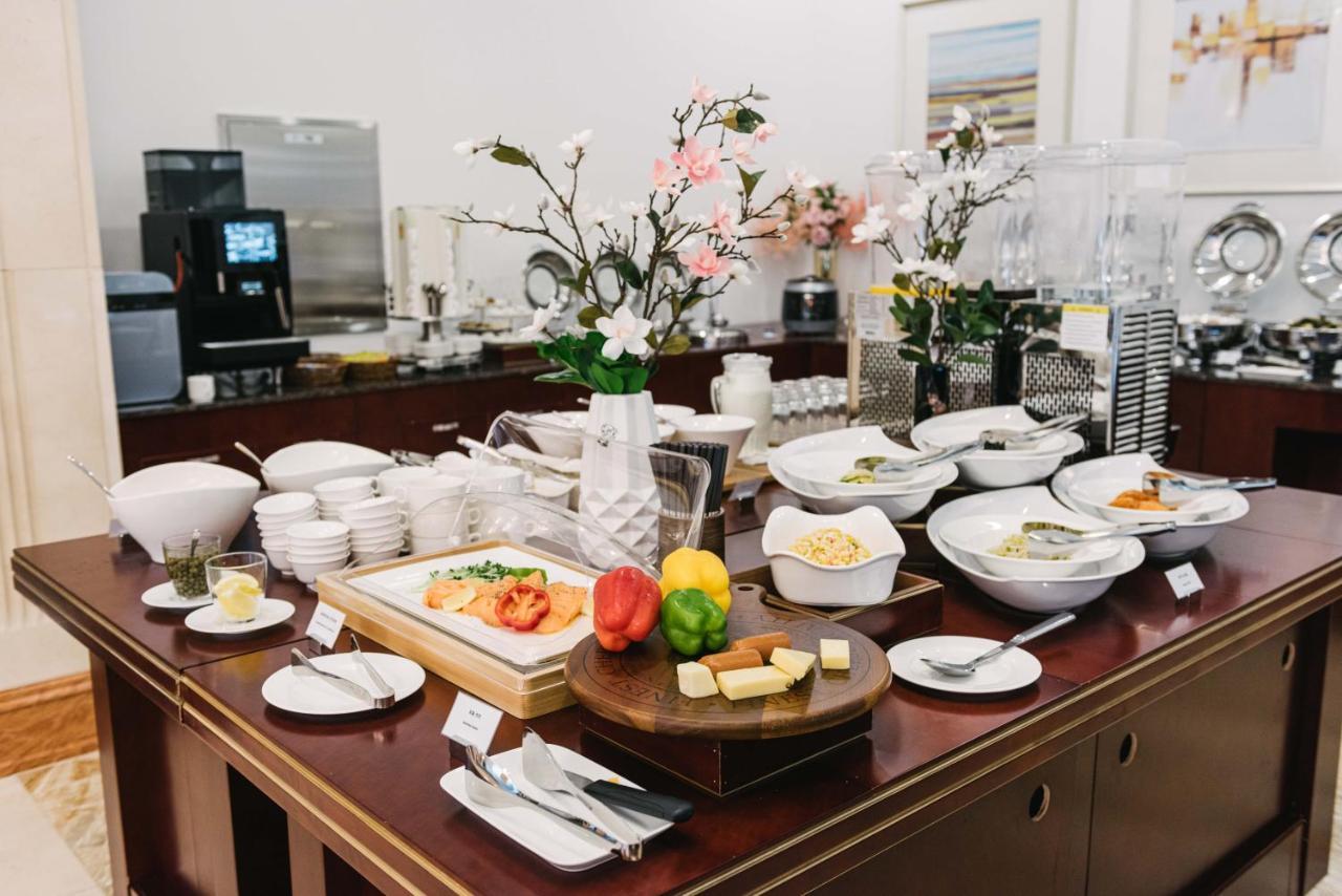 Goldone Hotel & Suites Seogwipo Extérieur photo