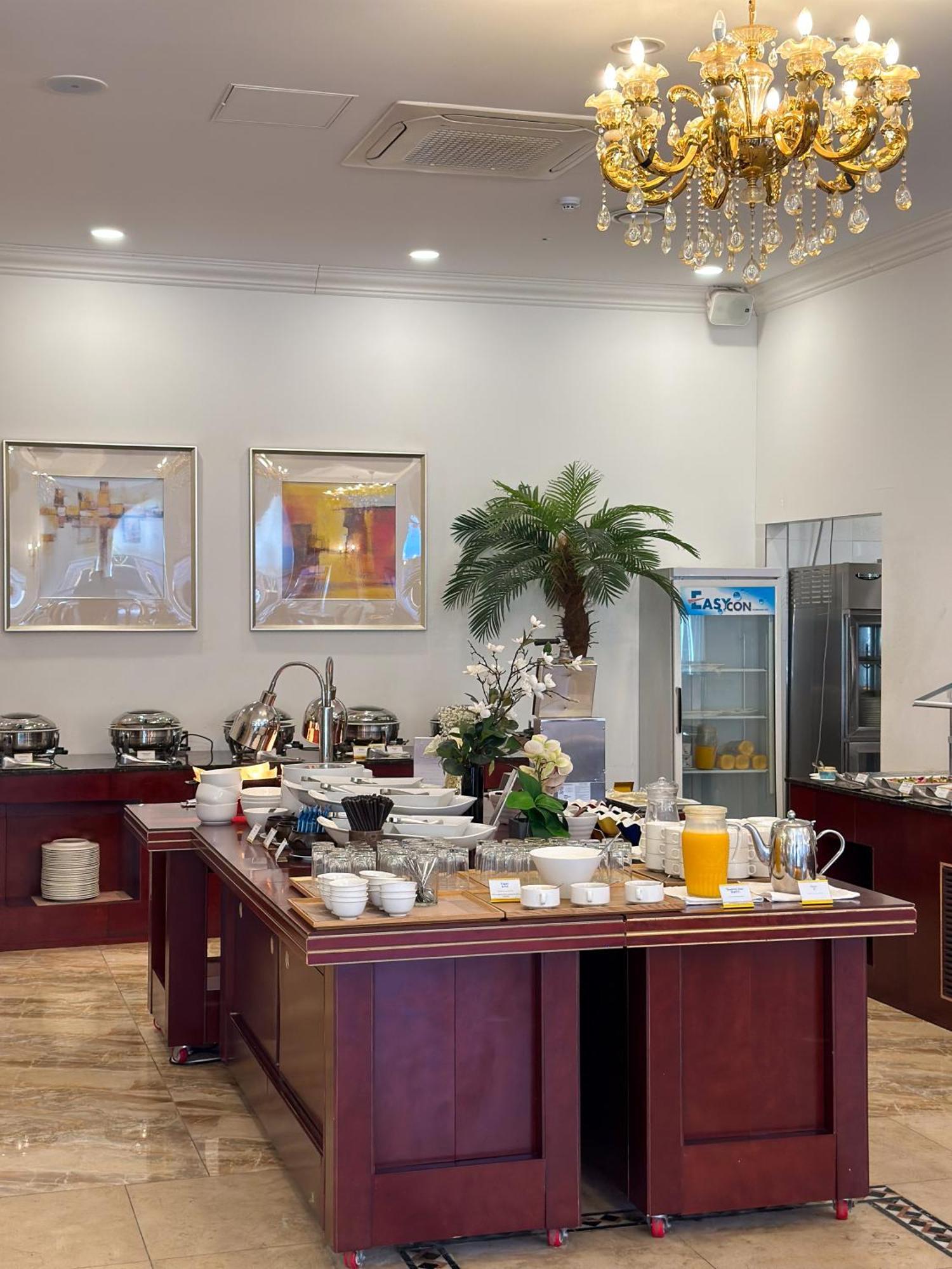 Goldone Hotel & Suites Seogwipo Extérieur photo