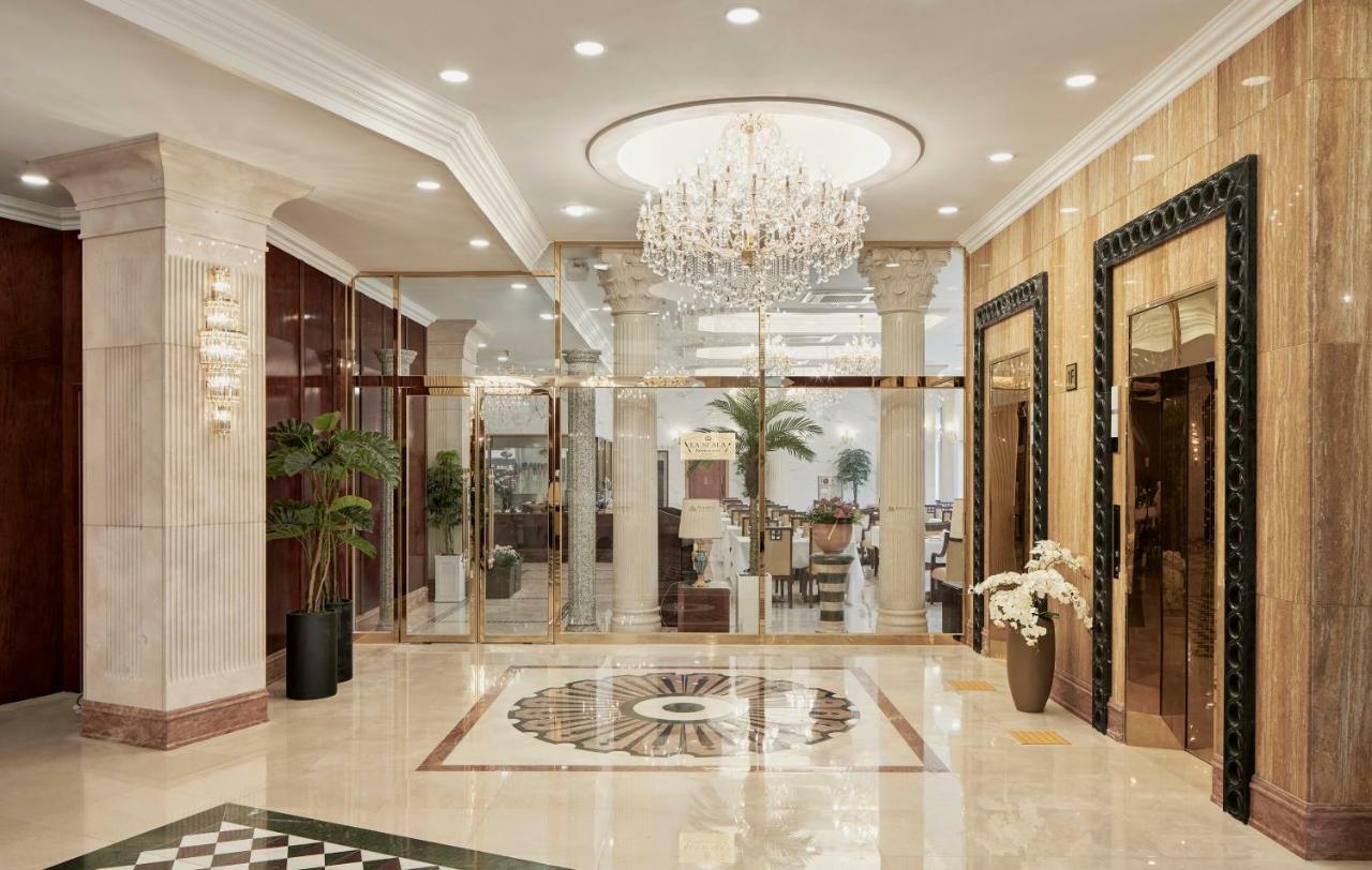Goldone Hotel & Suites Seogwipo Extérieur photo
